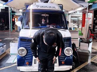 衝災區做950顆漢堡不夠發！見有災民沒拿到   老闆愧疚道歉：我盡力了