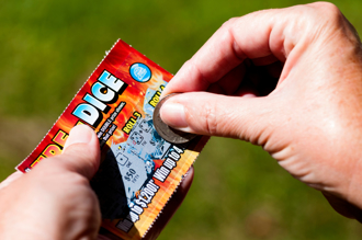 英堆高车司机爽中4000万秒辞职！狂欢8周紧急送医险死