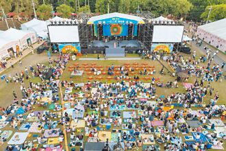 国庆焰火助阵 茶博会拚百万人次