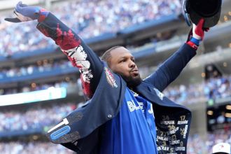 MLB》藍鳥兩戰狂打23分聽牌 洋基被指叉球高手逼入絕境