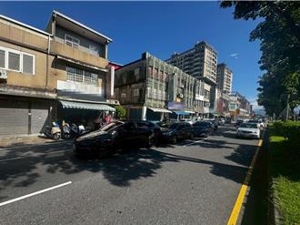 宜蘭5車連環追撞！酒駕男猛撞特斯拉　網酸「車尾好貴」：開車不看路的代價