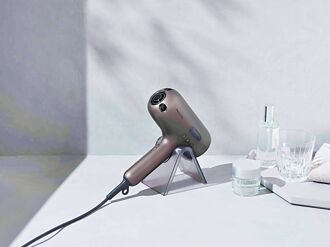 Panasonic兩大美髮商品 打造女王風采