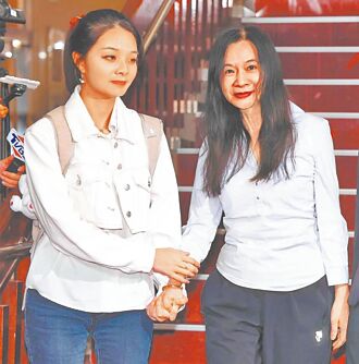 女兒勤跑行程 應曉薇：隨緣參選