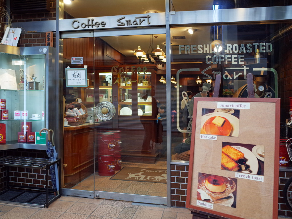 Smart珈琲店提供的餐點品項不多，好口碑在網路上不斷流傳。(東尼叔 攝)