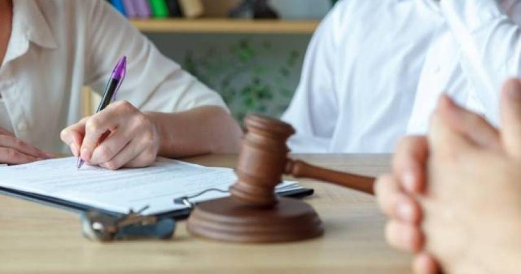 立遺囑沒用!「兄弟姊妹特留分」1情況最棘手 另一半恐被迫賣房 (示意圖/翻攝自photoAC)