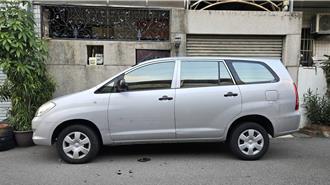 小擦撞变大麻烦 77岁男车头重创又挨罚