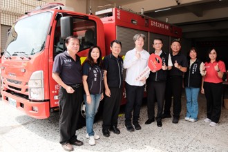 富宇建設捐贈450萬消防車 助台中龍井強化救災