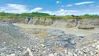 高雄土方之乱 恐推涨房价1成