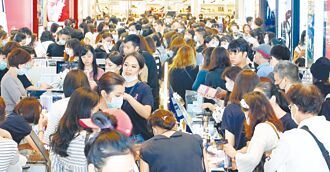 中秋連假發威 百貨人潮、業績火