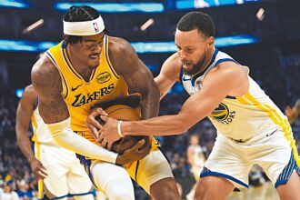 NBA》湖勇大戰先熱身 柯瑞試身手摘14分