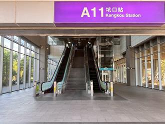 機捷月台吸菸嚼檳榔遭勸阻   桃園男企圖對保全揮拳