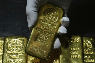 金價創高能買？華爾街2富豪「教戰守則」 投資比重曝光  