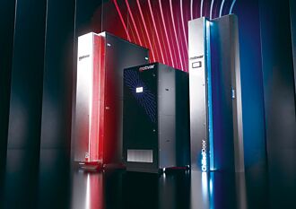 施耐德電機 發表全新液冷組合