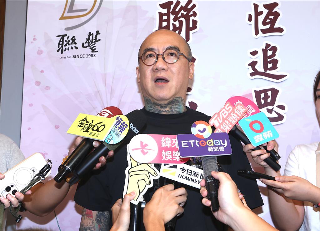 鋼鐵爸鄭重宣布!新北警員殉職「我全程無償辦理」:獻給基層英雄