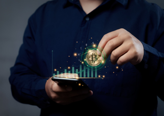 加密货币怎么选？比特币、以太币到迷因币 2025十大热门币种全解析