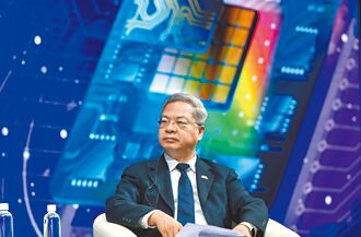 晶片与美五五分 经长：不可能