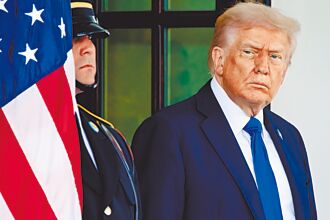 史上最老美國總統！79歲川普手瘀青、腳腫脹 周五健檢