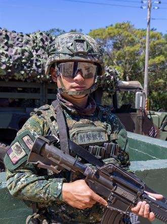 關指部機步2營基地戰力測 克服環境因素 發揮團隊默契