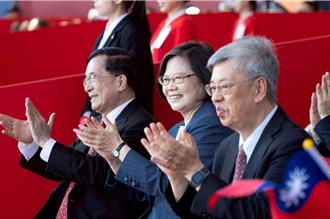 出席國慶典禮   蔡英文喊團結：中華民國加油、台灣加油