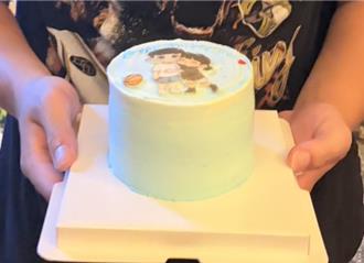 生日蛋糕不翼而飛只剩屑屑 監視器拍下是他整盤端走