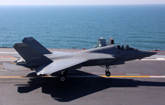 不用靠艦載戰機 陸新航母挾重大優勢可輾壓美對手