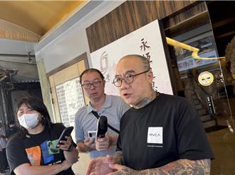 顏正國冥誕好友深夜幫慶生 鋼鐵爸曝他生前最後樣貌