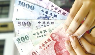 股匯脫鉤 新台幣周線翻黑