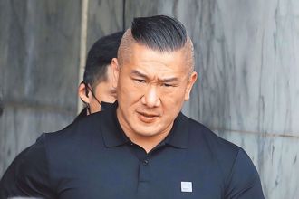 余天怒噴難怪會被開槍 館長嗆綠：告輸我還敢提槍擊案