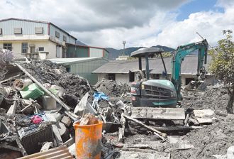 花蓮馬太鞍溪堰塞湖災後71戶毀損 40戶擬建中繼屋安置