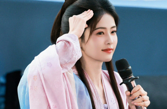 白鹿自爆染上不明疾病！消失1個月就醫：只剩無力和絕望