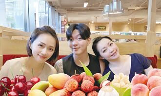 職場達人－餞面禮專櫃站櫃 李知蔩三姐弟 鮮果團購好口碑