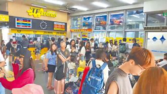 連假蘇花改順暢 小琉球湧萬人