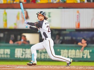 中職》餅總神算 林佳緯敲安助獅聽牌