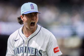 MLB》華裔王牌投手布萊恩吳回歸 水手爭冠戰力上升