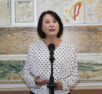 王鴻薇助理藉勢索賄企業？媒體人從採通看出滿滿資訊