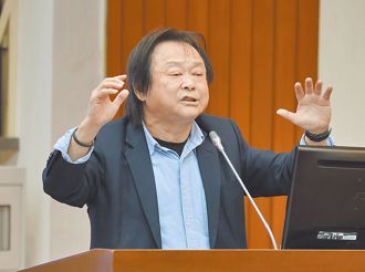 王世堅神曲〈沒出息〉兩岸爆紅 網灌爆臉書：期待跟高嘉瑜組團