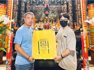 90年大符重返永靈宮！地政士手工拓印見證信仰傳承
