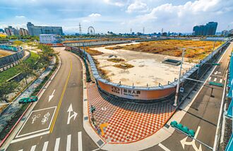 祭撒手鐧 李四川：工期嚴重落後