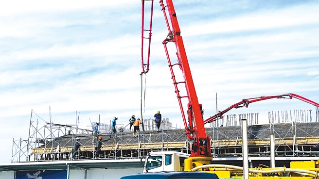 国内公共工程找不到营造厂、流标多。图／本报资料照片