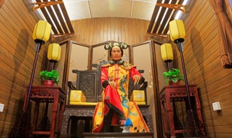 慈禧人生最後一天！上午國葬光緒 下午穿夀衣辦後事