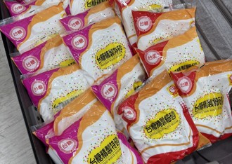 來台狂掃20包砂糖出境被當毒販 日本老闆嗨喊：台糖主動聯繫