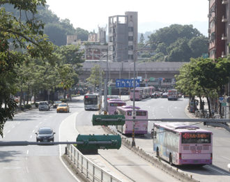 讚北市府火速拆除公館圓環 鍾沛君看「即時影像」給建議