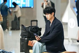 擺脫《寄生上流》可憐窮鬼 崔宇植笑認「終於變有錢人」