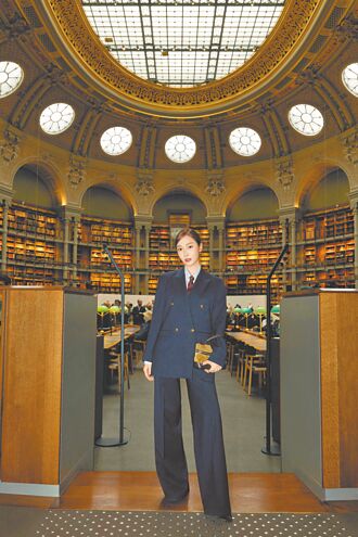 时尚轻奢解构女性多样貌