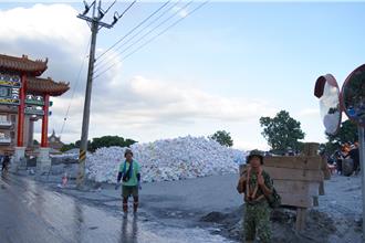 花蓮堰塞湖紅警未解又迎風神 8.5萬沙包待命、3區域居民撤離
