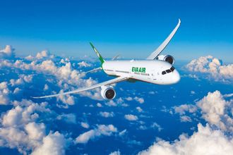 長榮航空年收逾2千億 違法罰不怕 勞動部允諾修法