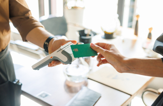 台男閃娶交往100天香港太太 被1價值觀衝擊嚇傻