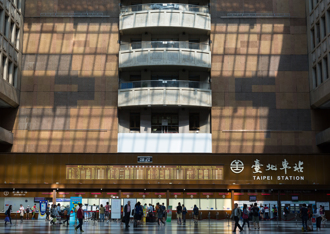 北车大厅性侵10分钟无人报警 一票人震惊：竟然在台湾