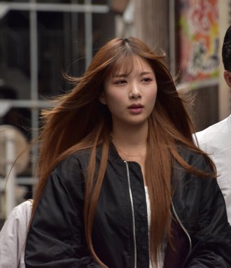 21歲酒吧美女店長爆醜聞！ 強逼旗下女店員「公園賣淫」