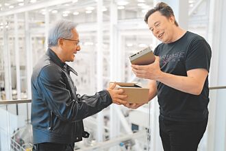 AI算力对决打上桌面 辉达DGX Spark交货 台链居首功